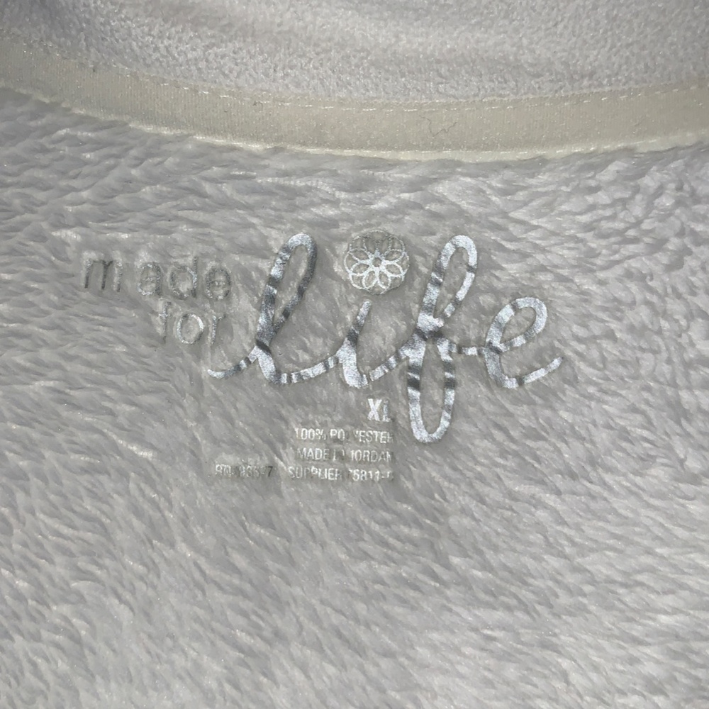 Made for Life Jacket - Picture 5 of 6